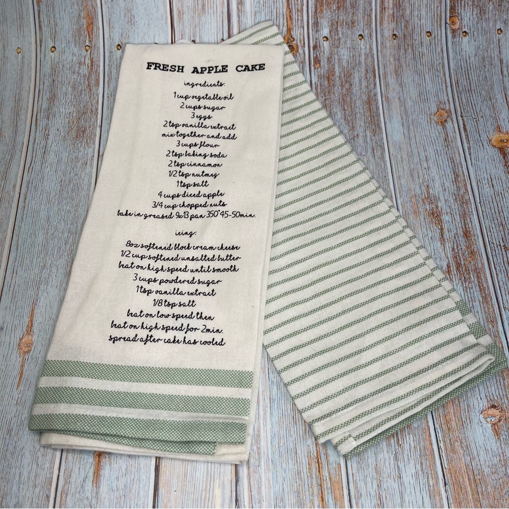 NWT Fall Fresh Apple Cake Recipe Dish Kitchen Hand Towel Set